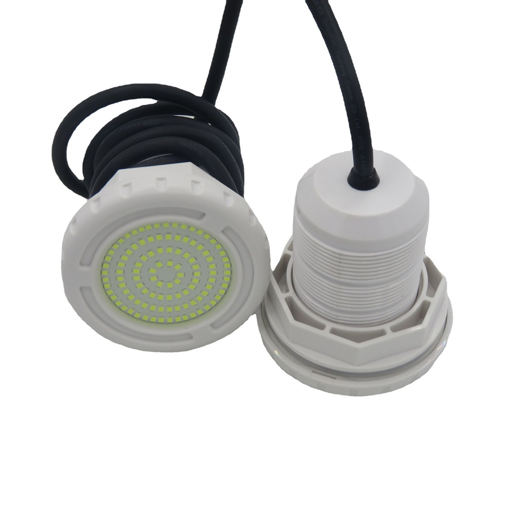 RGB LED Onderwaterverlichting  - Xy Spa & Wellness George Town recensie en prijs